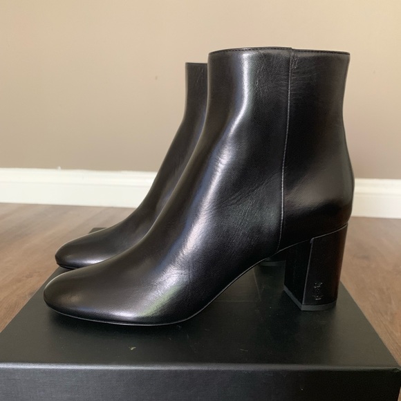 saint laurent lou 70